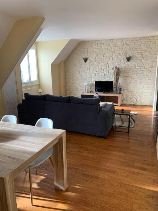 Nevers, Appartement De Standing Proche De La Gare Ngoại thất bức ảnh