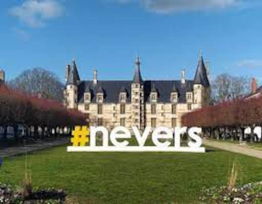 Nevers, Appartement De Standing Proche De La Gare Ngoại thất bức ảnh
