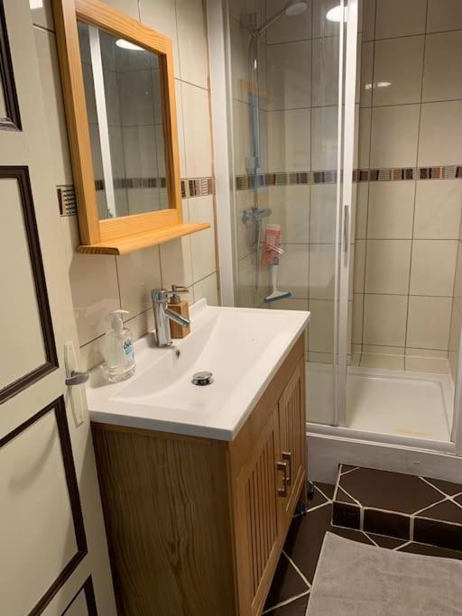 Nevers, Appartement De Standing Proche De La Gare Ngoại thất bức ảnh